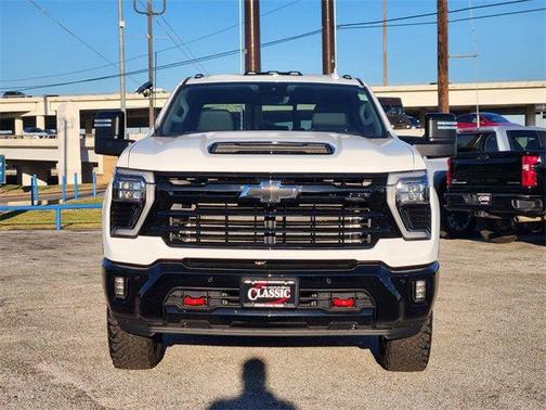 2025 Chevrolet Silverado 2500 LTZ