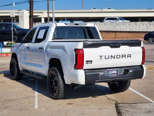 2024 Toyota Tundra SR