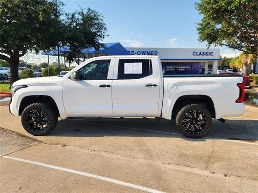 2024 Toyota Tundra SR