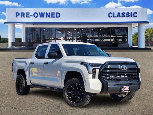 2024 Toyota Tundra SR
