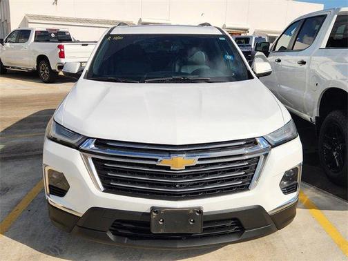 2022 Chevrolet Traverse LT Leather
