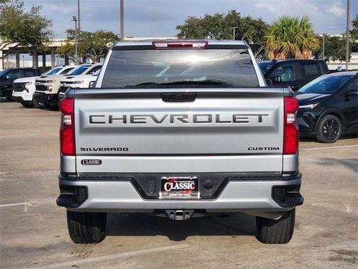2024 Chevrolet Silverado 1500 Custom