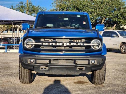 2024 Ford Bronco Outer Banks