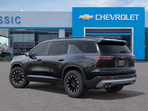 Black 2026 Chevrolet Traverse Z71
