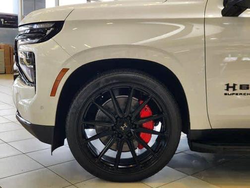 2025 Chevrolet Tahoe RST