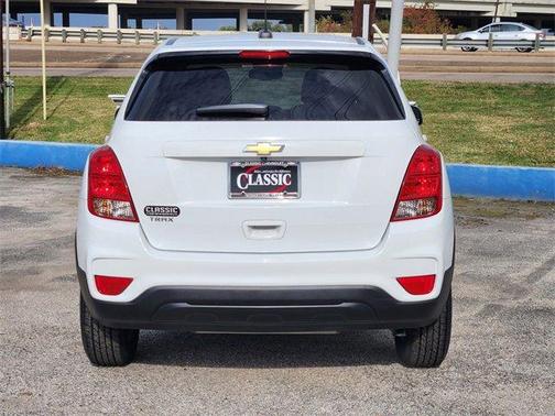 2022 Chevrolet Trax LS