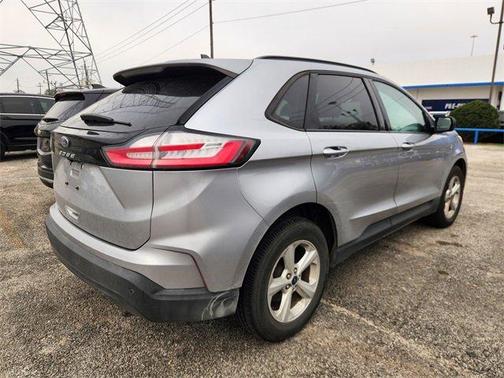 2021 Ford Edge SE
