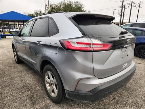 2021 Ford Edge SE