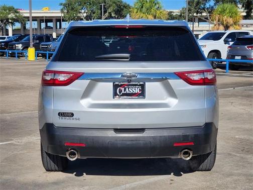 2021 Chevrolet Traverse LS
