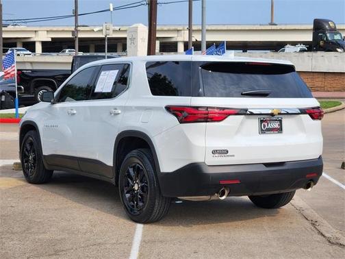 2023 Chevrolet Traverse LS