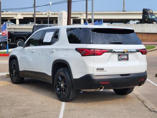 2023 Chevrolet Traverse LS