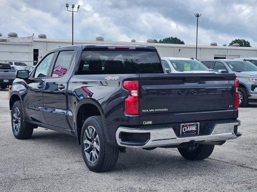 Dark Ash Metallic 2023 Chevrolet Silverado 1500 LT