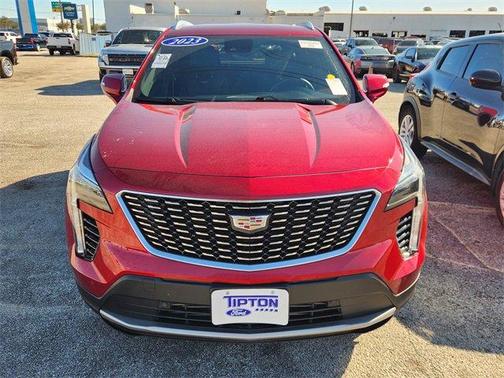 2023 Cadillac XT4 Premium Luxury