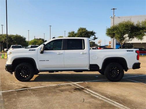 2025 Chevrolet Silverado 2500 LT