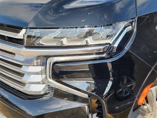 2021 Chevrolet Suburban High Country