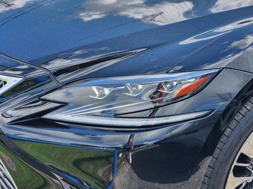 2019 Lexus LS 500 Base