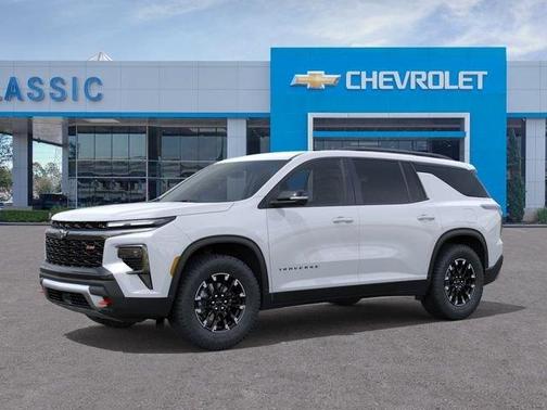 White 2026 Chevrolet Traverse Z71
