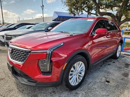 2024 Cadillac XT4 Luxury