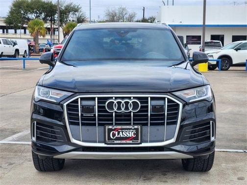2020 Audi Q7 55 Premium Plus