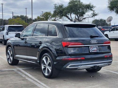 2020 Audi Q7 55 Premium Plus