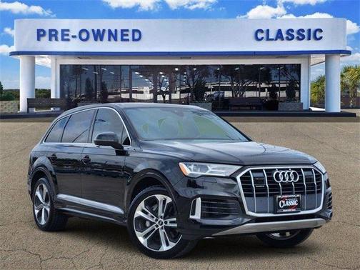 2020 Audi Q7 55 Premium Plus