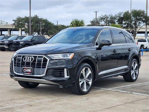 2020 Audi Q7 55 Premium Plus