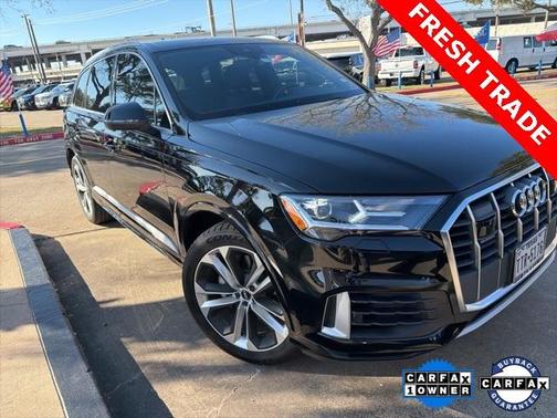 2020 Audi Q7 55 Premium Plus