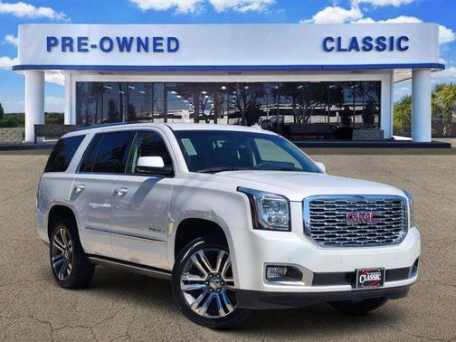 White Frost Tri-Coat 2018 GMC Yukon Denali