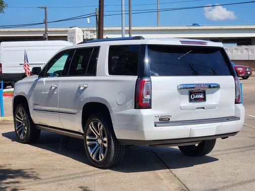 White Frost Tri-Coat 2018 GMC Yukon Denali