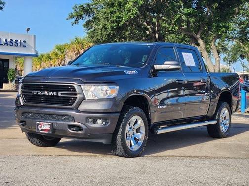 Granite Crystal Clearcoat Metallic 2020 RAM 1500 Big Horn