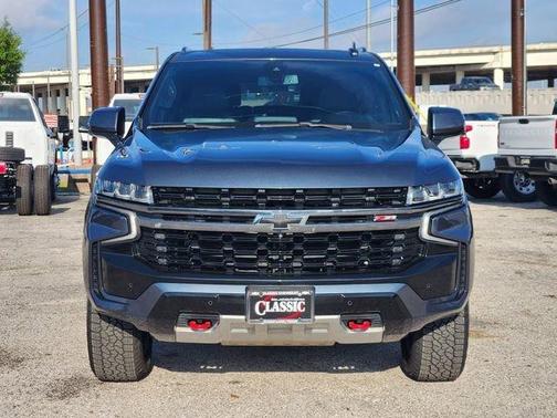 Shadow Gray Metallic 2021 Chevrolet Suburban Z71