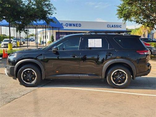2024 Nissan Pathfinder Rock Creek