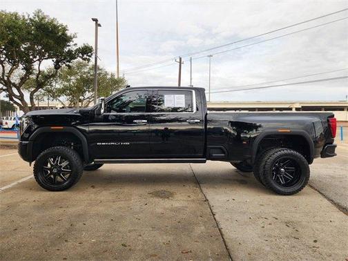 2024 GMC Sierra 3500 Denali Ultimate