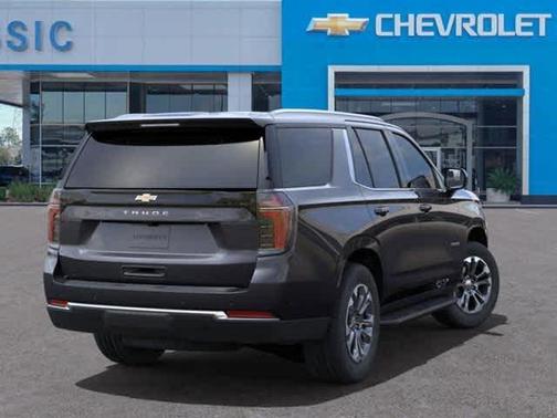 2025 Chevrolet Tahoe LS