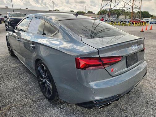 2022 Audi S5 3.0T Prestige