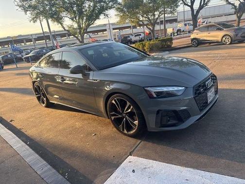 2022 Audi S5 3.0T Prestige