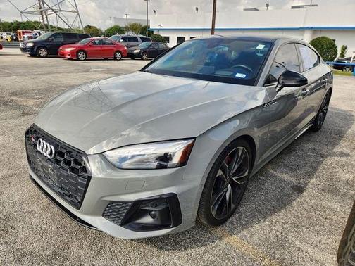 2022 Audi S5 3.0T Prestige