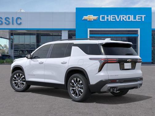 White 2026 Chevrolet Traverse LT