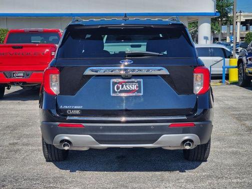 Agate Black Metallic 2022 Ford Explorer Limited