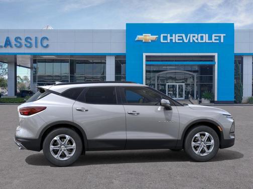 2025 Chevrolet Blazer LT