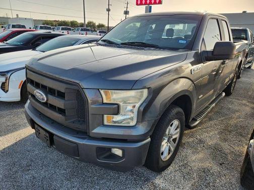Magnetic Metallic 2015 Ford F-150 XL