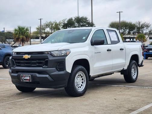 2023 Chevrolet Colorado WT