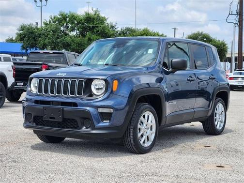 2023 Jeep Renegade Latitude