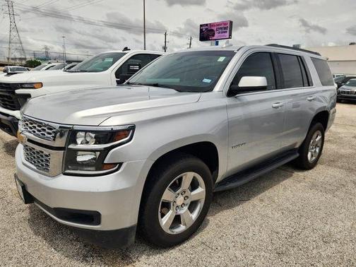 Silver Ice Metallic 2019 Chevrolet Tahoe LS