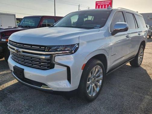 Iridescent Pearl Tricoat 2023 Chevrolet Tahoe Premier