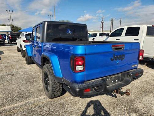 2023 Jeep Gladiator Sport