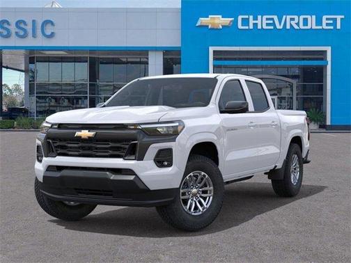 White 2026 Chevrolet Colorado LT