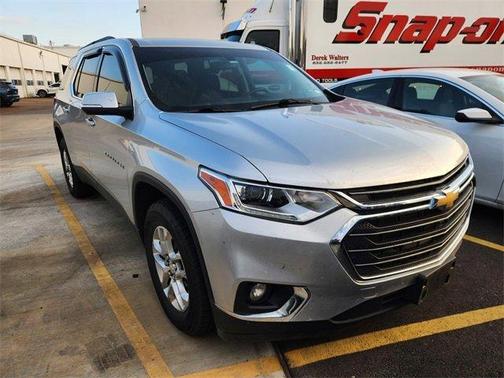 2021 Chevrolet Traverse LT Cloth