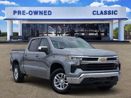 Sterling Gray Metallic 2023 Chevrolet Silverado 1500 LT
