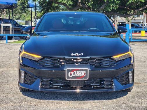 Aurora Black Pearl 2026 Kia K5 GT-Line